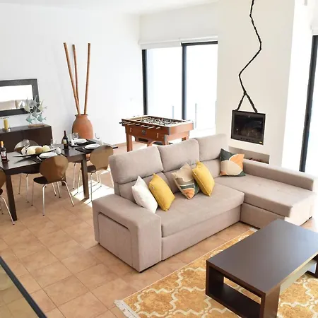 Villa Charming In With Private Pool *