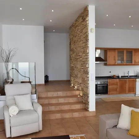 Villa Charming In With Private Pool