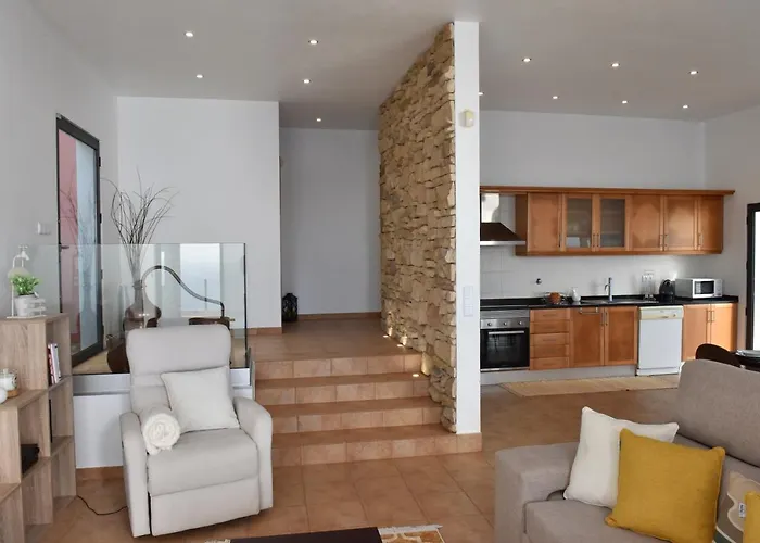 Villa Charming In With Private Pool